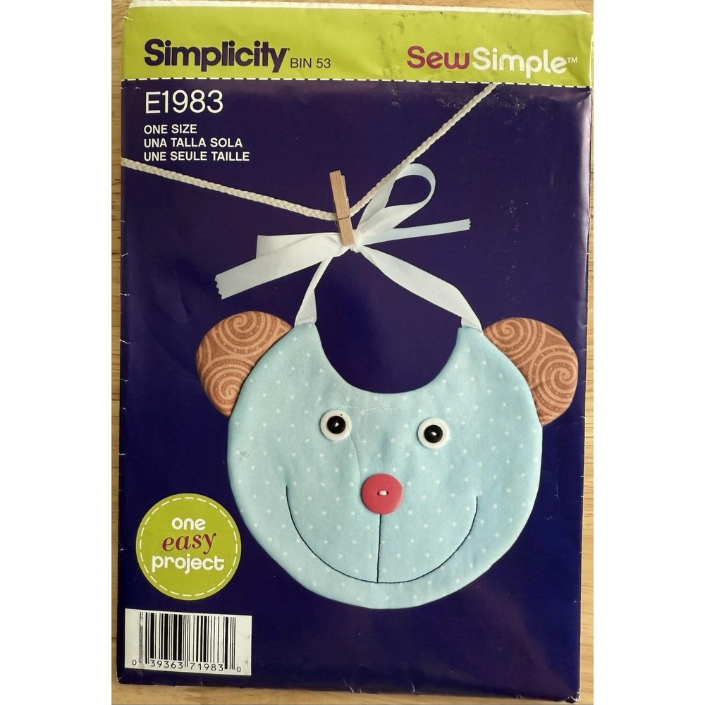 Simplicity E1983 Sewing Pattern Sew Simple Babies Decorated Bib‎ Craft UNCUT